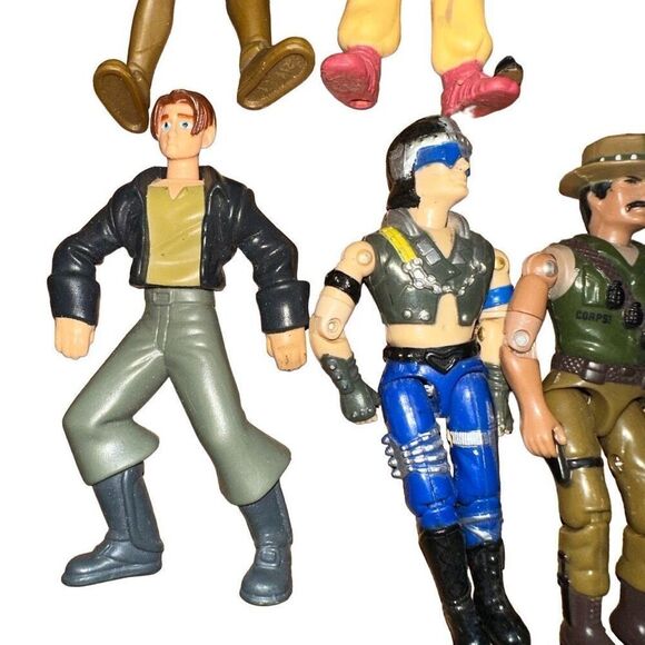 Mix lot of toy character Figurine - Picture 2 of 6